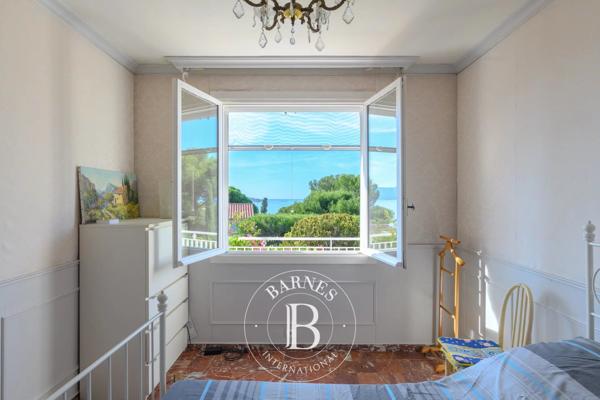 Sanary-sur-Mer, Villa 11 Chambres -  290 m² à vendre