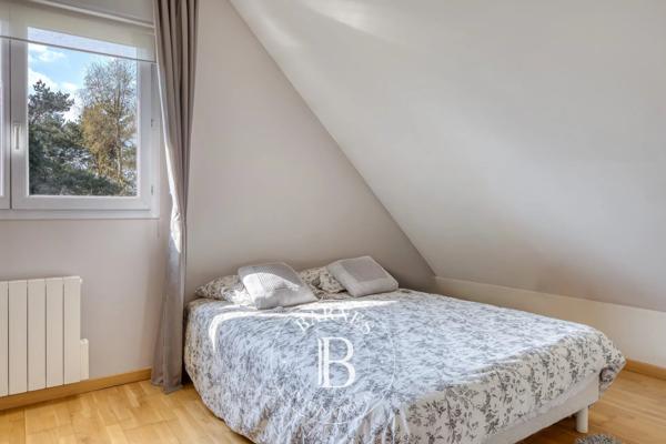 Mont-Saint-Aignan, Maison  151 m² à vendre
