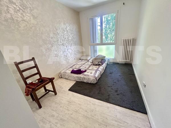 Appartement 3 pièces de 83 m² – Double balcon – Grand séjour – Possibilité F4