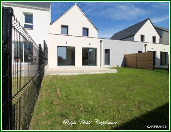 Maison contemporaine, 6 pièces à vendre à MONTREUIL LE GAST (35520)