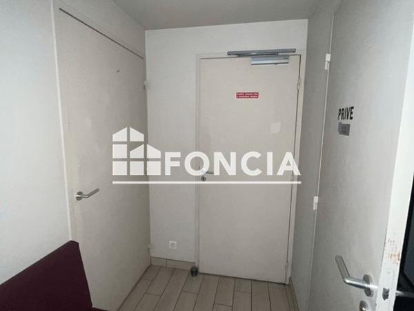 Location Local commercial 3 pièces - 45 RUE DU 6 JUIN Flers 61100