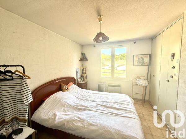 Maison 6 pièces de 130 m² à Roquemaure (30150)