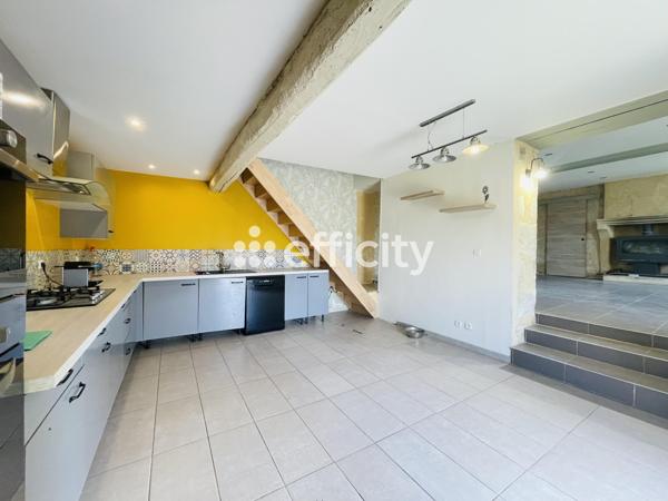 Maison
         10 pièces
        - 246 m² 384 000 € *