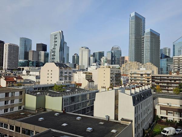 Puteaux : Résidence Bellerive , Appartement de 2 pièces de 46.66 m² avec Balcon ,cave et Parking