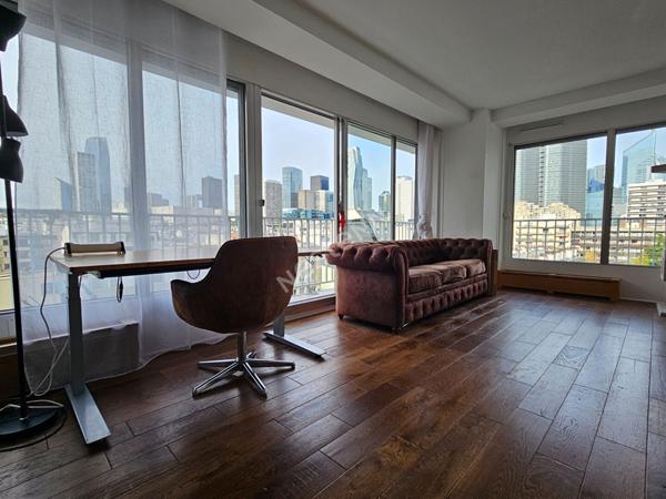 Puteaux : Résidence Bellerive , Appartement de 2 pièces de 46.66 m² avec Balcon ,cave et Parking