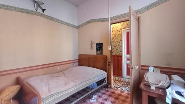 Narbonne (11100) Maison de ville avec travaux