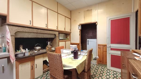 Narbonne (11100) Maison de ville avec travaux