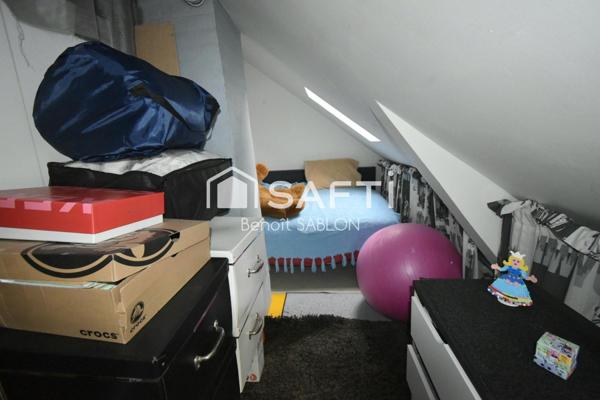 Appartement 58m², 2 chambres, grenier et cour.