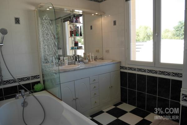 Maison 6 pièce(s) 4 chambre(s) 138 m²