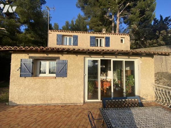 MAISON T5, 120 M² ENVIRON, AVEC PISCINE, SUR 2185 M² DE TERRAIN CLOS VUE MER.