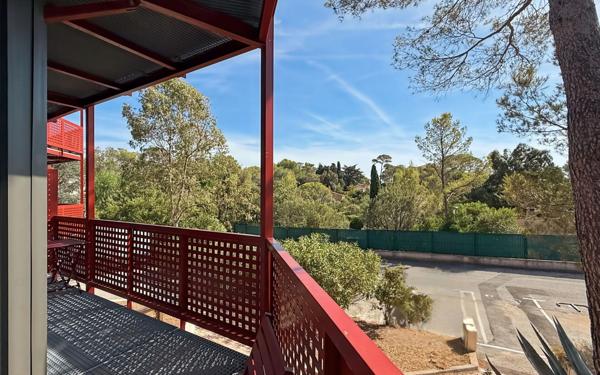 Appartement à vendre    2 pièces • 40 m2 Saint-Raphaël