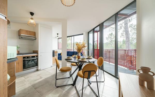 Appartement à vendre    2 pièces • 40 m2 Saint-Raphaël