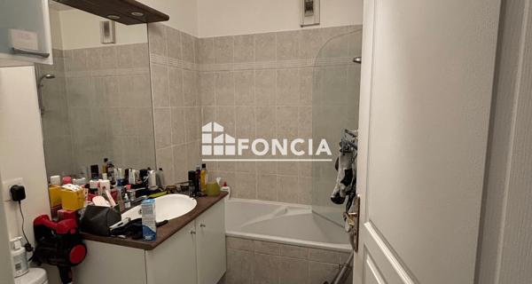 Location Appartement meublé 2 pièces 40.4 m² - Le Plessis-robinson 92350
