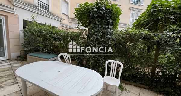 Location Appartement meublé 2 pièces 40.4 m² - Le Plessis-robinson 92350