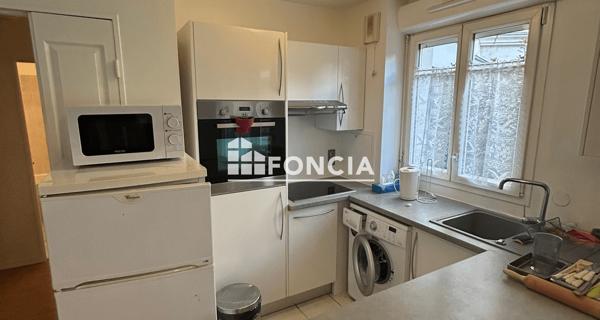 Location Appartement meublé 2 pièces 40.4 m² - Le Plessis-robinson 92350