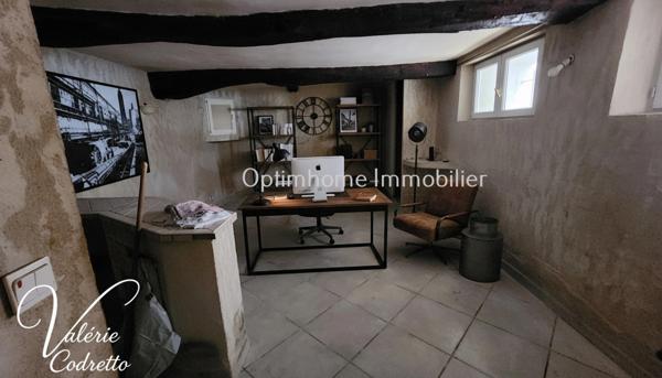 SOLLIES-TOUCAS (83210) – MAISON DE VILLAGE – T3 SPACIEUX + LOGEMENT INDÉPENDANT +  ESPACE BUREAU – CENTRE DU VILLAGE 83210