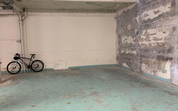 Stationnement à louer    Bayonne