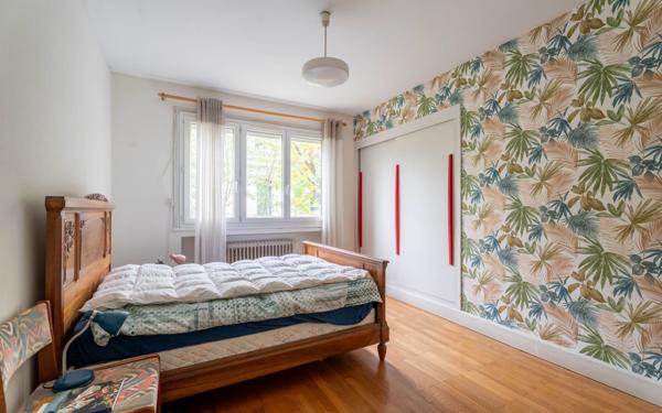 Maison à vendre    11 pièces • 264,48 m2 Saint-Cyr-au-Mont-d'Or