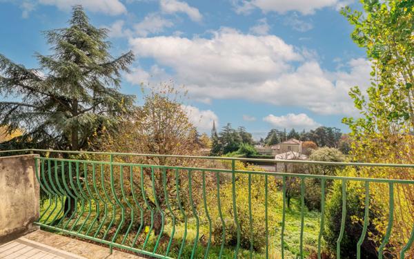 Maison à vendre    11 pièces • 264,48 m2 Saint-Cyr-au-Mont-d'Or