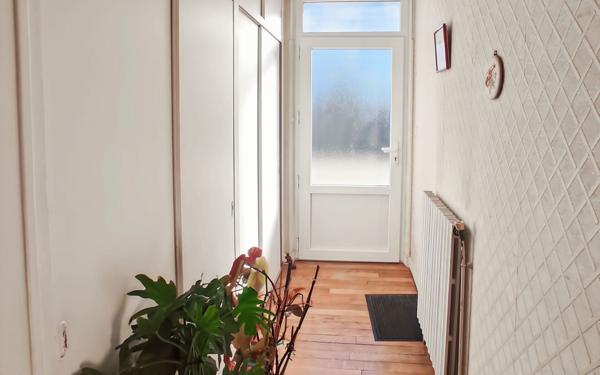 Maison à vendre    6 pièces •  Neuvic