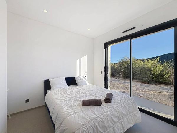 Cavalaire-sur-Mer – Superbe villa contemporaine californienne avec vue mer et collines