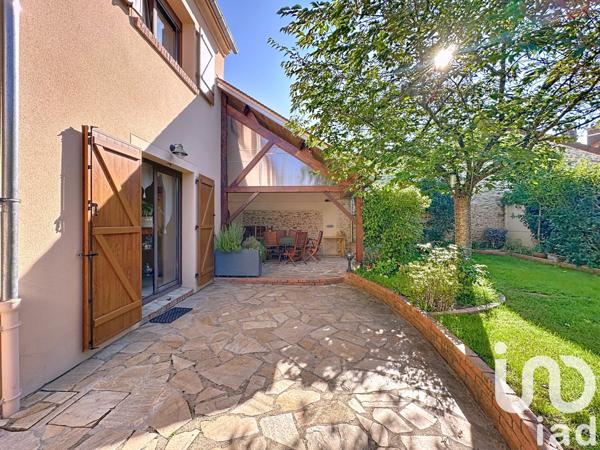 Maison à vendre 7 pièces 136 m² Rambouillet