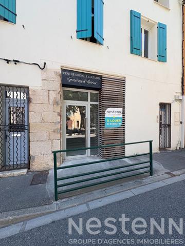 Local commercial Saint Maximin La Sainte Baume 3 pièces 76,75 m2