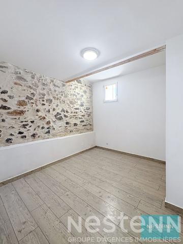 Local commercial Saint Maximin La Sainte Baume 3 pièces 76,75 m2