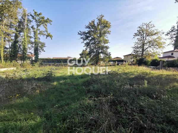 Terrain à bâtir de 603 m2