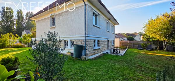 Étréchy (91580) Étréchy – Ville où il fait bon vivre ! Maison lumineuse sans travaux avec, sous-sol total et jardin clos