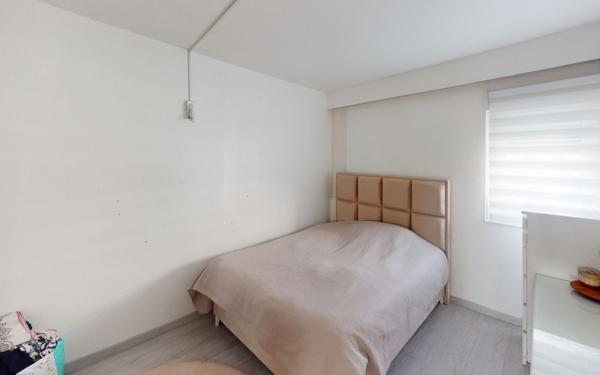 Appartement à vendre    5 pièces •  Uckange