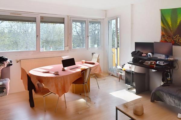 Vendu loué cet appartement de type T3 représente une belle opportunité pour un investissement locatif
