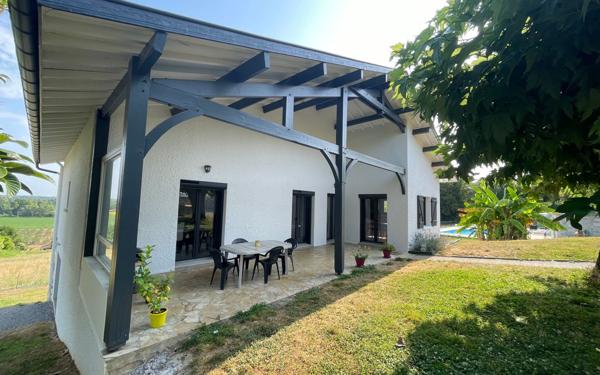 Maison à vendre    5 pièces •  Mugron