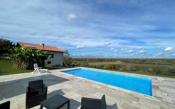 Maison à vendre    5 pièces •  Mugron