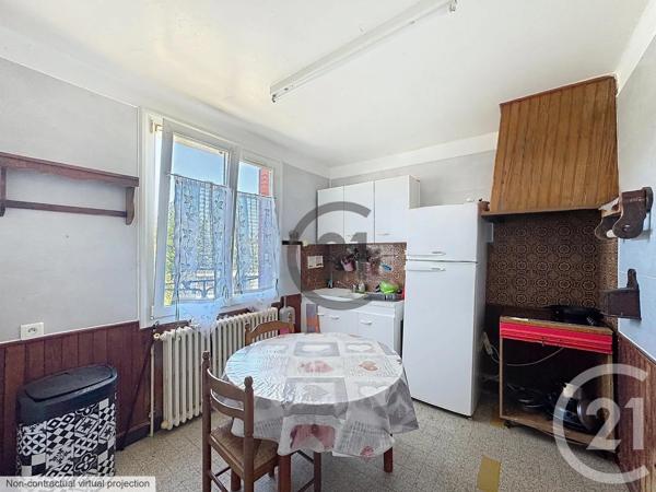 Maison à vendre  4 pièces - 81,87 m 2   VILLENEUVE SUR YONNE  - 89