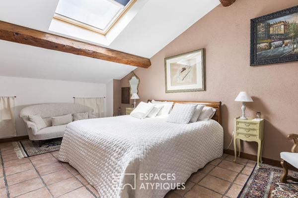Maison de caractère en coeur de village, entre REVEL et CASTRES