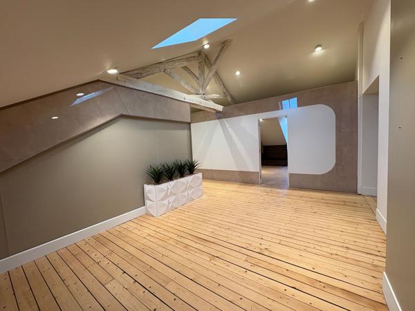 Bureaux à louer Orléans (45 000)- Loiret-94 m2