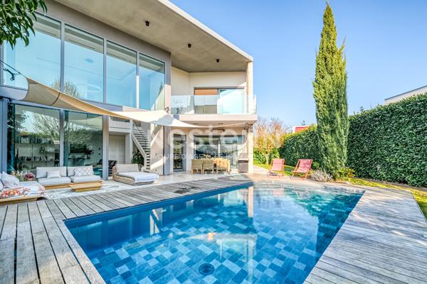 Villa d'exception Chessy 7 pièce(s) 267.14 m2