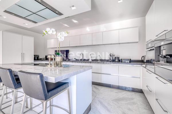 Villa d'exception Chessy 7 pièce(s) 267.14 m2