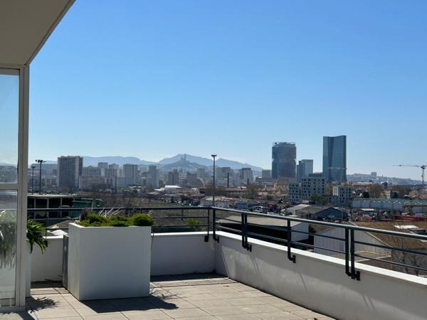 Bureaux à louer - Proximité transports et autoroutes - 13014 Marseille