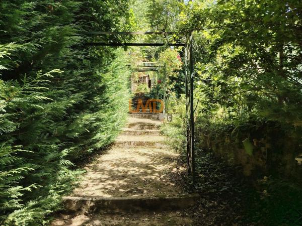 Maison d'architecte sans vis à vis avec vue panoramique