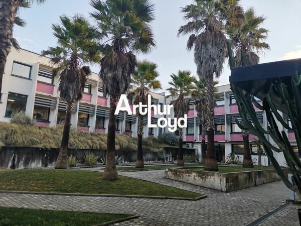 BUREAUX A LOUER 407 M² EN R+1 - CAGNES SUR MER
