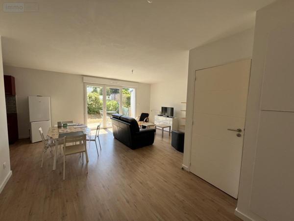 Maison à louer à Carquefou en Loire-Atlantique (44470), ref : 44028-L126