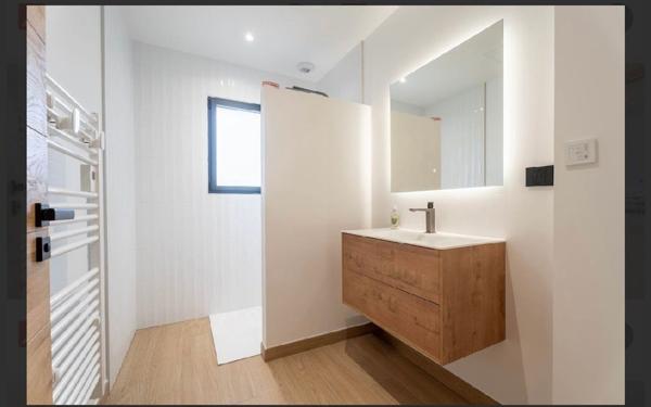 Maison à vendre    6 pièces •  Lentilly