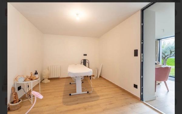Maison à vendre    6 pièces •  Lentilly