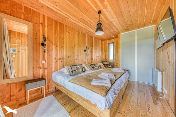 Maison à vendre |  Lège-Cap-Ferret |  7 pièces | 233 m²