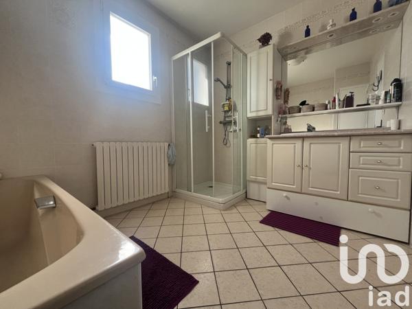 Maison 6 pièces de 148 m² à Pompaire (79200)