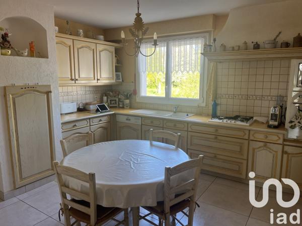 Maison 6 pièces de 148 m² à Pompaire (79200)