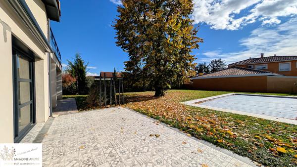 Maison 5 pièces - 141 m² Exclusivité efficity