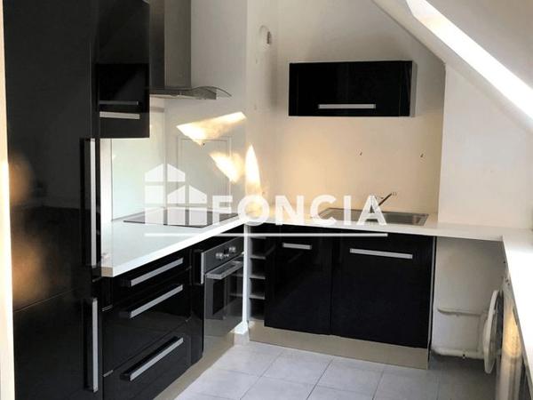 Location Appartement 3 pièces 58.85 m² - 155 RUE DES ECOLES Pringy 77310